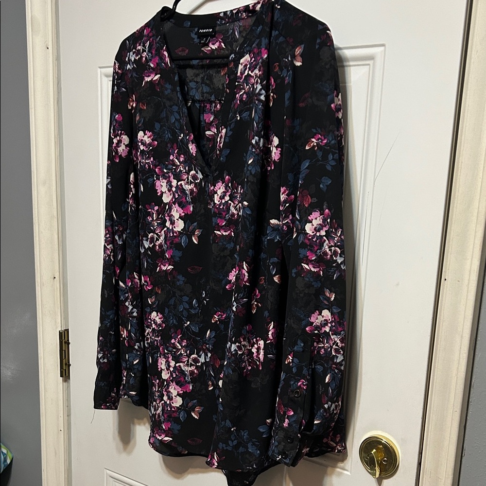 Torrid Dark Floral Long Sleeve Blouse